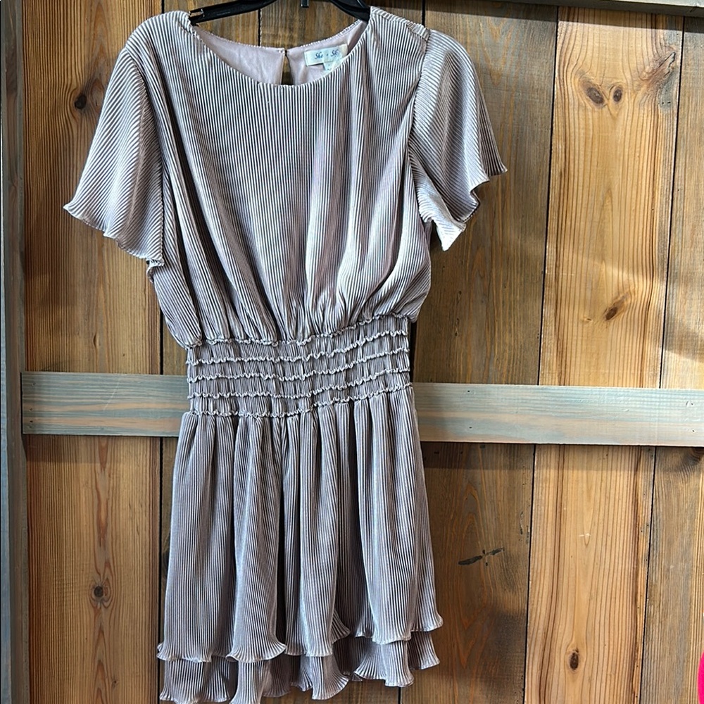 Elegant Pleated Dress